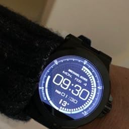 新品！マイケルコース☆スマートウォッチ ウェアラブル MKT5011 新品！マイケルコース☆スマートウォッチ ウェアラブル MKT5011